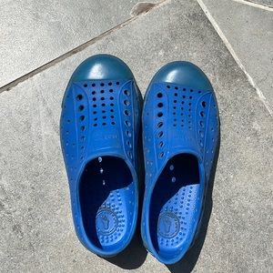 Native Jefferson shoes/sandals